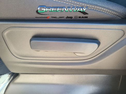 New 2026 RAM 1500 Express image 18