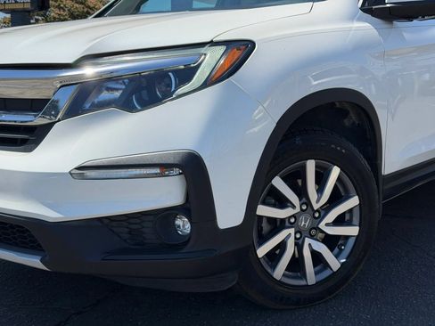 Used 2019 Honda Pilot EX image 4