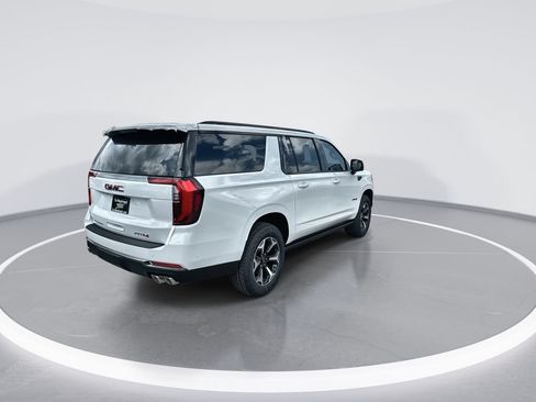 New 2026 GMC Yukon XL AT4 w/ AT4 Premium Plus Package AWD/4WD image 8
