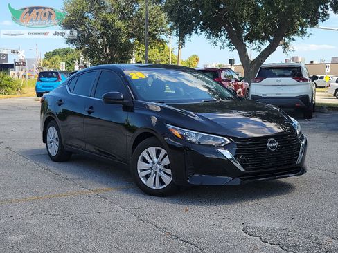 Used 2024 Nissan Sentra S FWD image 1