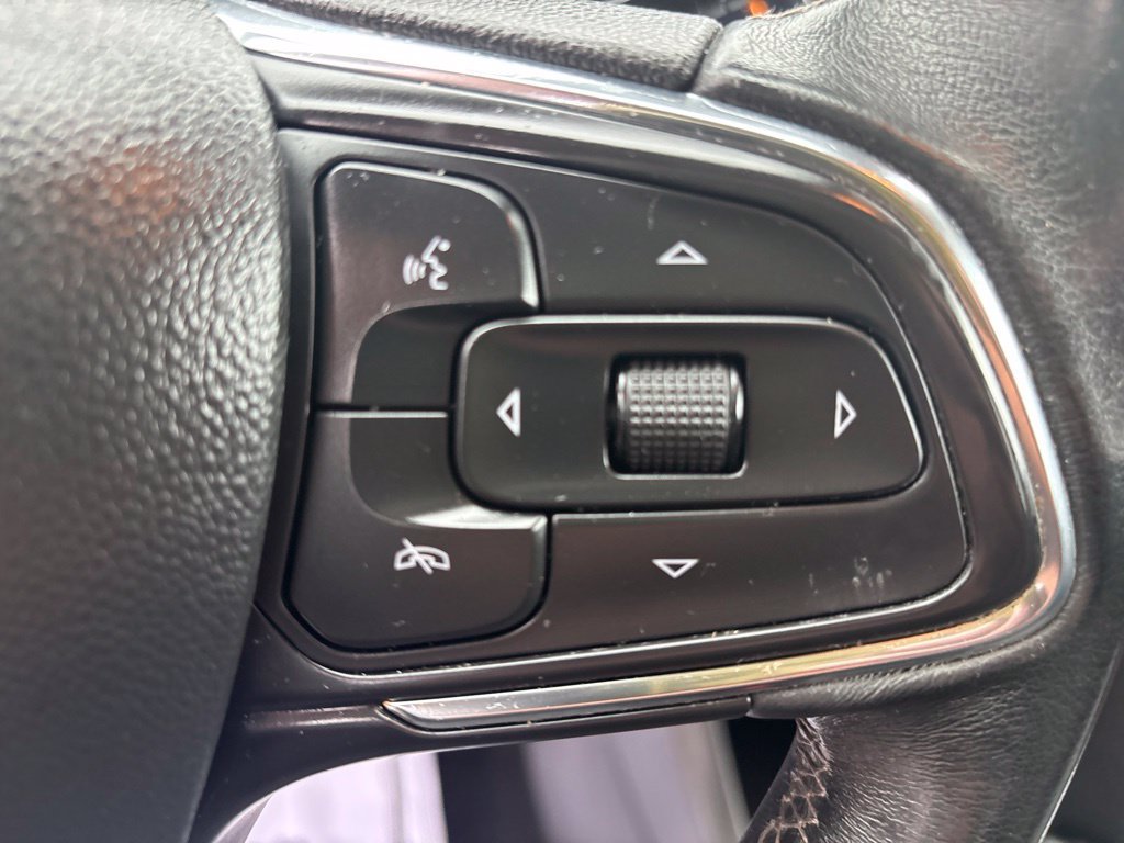 Used 2023 Buick Encore GX Select w/ Safety Package II AWD/4WD image 25