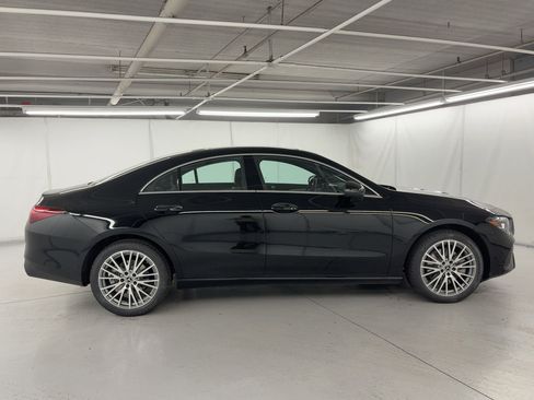 Used 2026 Mercedes-Benz CLA 250 image 8