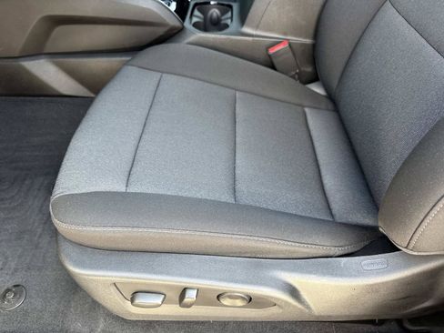 Used 2024 Chevrolet Colorado Trail Boss w/ Technology Package AWD/4WD image 19