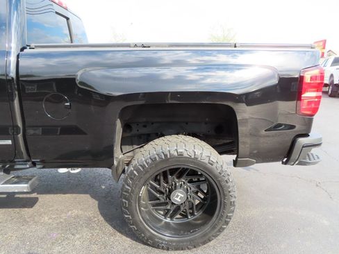 Used 2015 Chevrolet Silverado 2500 High Country w/ Duramax Plus Package image 13