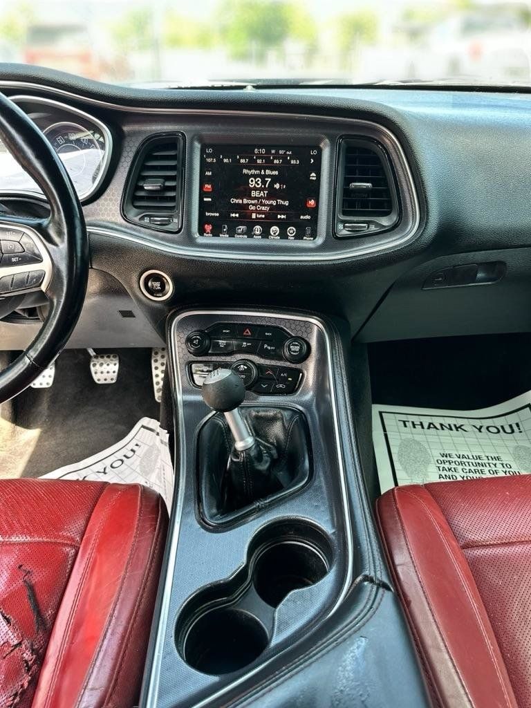 Used 2015 Dodge Challenger R/T Plus RWD image 26