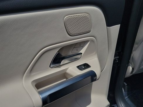 Certified 2026 Mercedes-Benz GLB 250 image 25