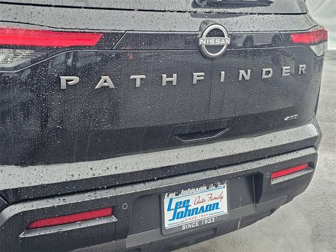 New 2026 Nissan Pathfinder SV image 24