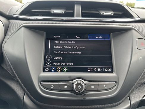 Used 2021 Chevrolet TrailBlazer LS image 36