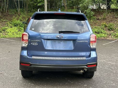 Used 2018 Subaru Forester 2.5i Premium AWD/4WD image 4