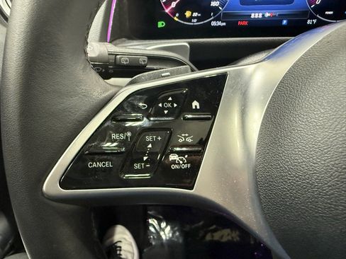 Used 2024 Mercedes-Benz GLB 250 image 22