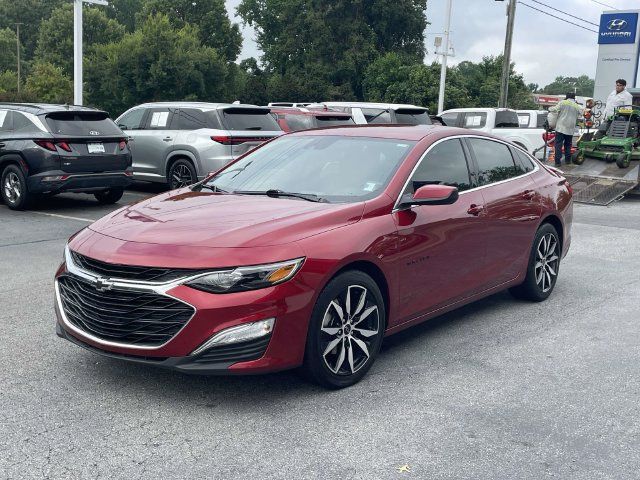 Used 2024 Chevrolet Malibu RS FWD image 3