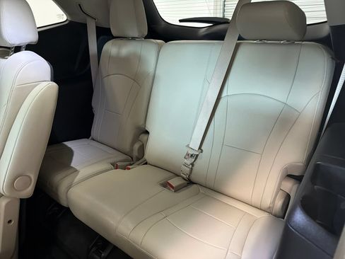 Used 2021 Buick Enclave Essence w/ Sound and Sites Package FWD image 15
