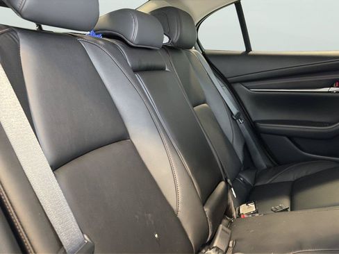 Used 2025 MAZDA MAZDA3 s FWD image 15