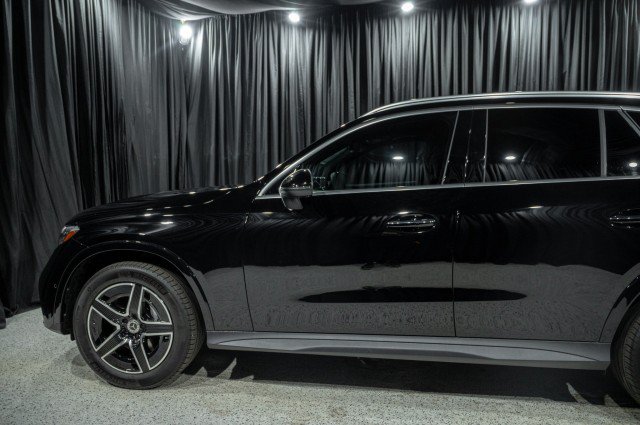 New 2026 Mercedes-Benz GLC 300 image 5