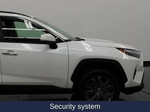 Used 2022 Toyota RAV4 Limited image 20