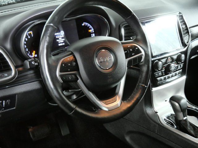 Used 2019 Jeep Grand Cherokee Limited AWD/4WD image 17