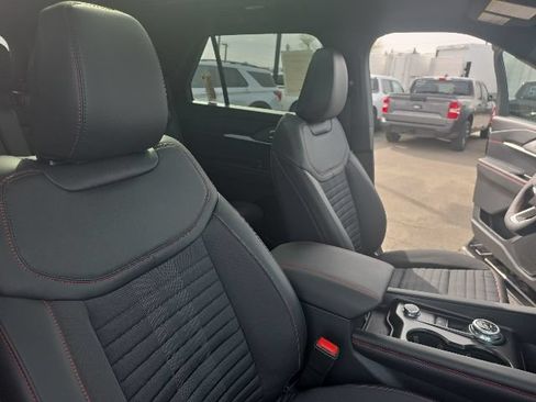 New 2026 Ford Explorer ST-Line w/ ST-Line Street Pack AWD/4WD image 35