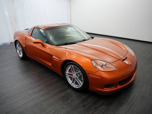 Used 2007 Chevrolet Corvette Z06 w/ Preferred Equipment Group RWD image 2