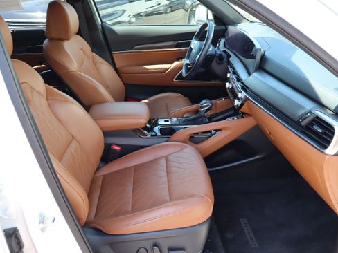 Used 2024 Kia Telluride SX Prestige X-Line AWD/4WD image 40