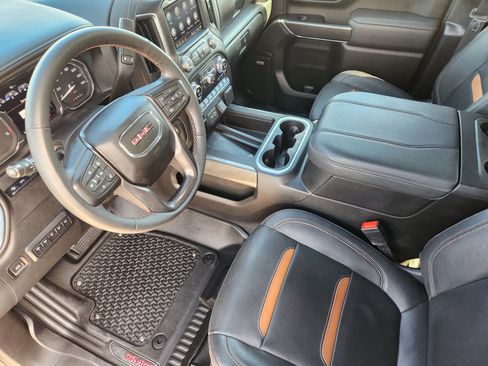 Used 2023 GMC Sierra 2500 AT4 w/ AT4 Premium Plus Package AWD/4WD image 14