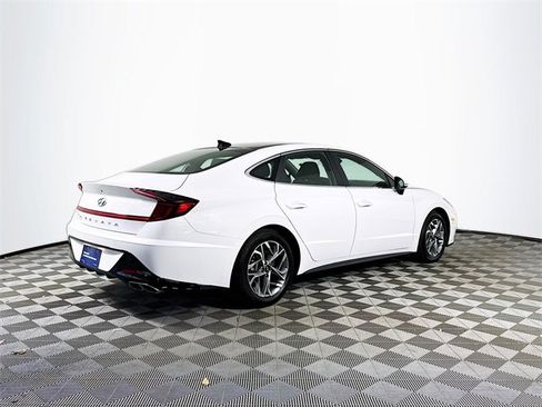 Certified 2023 Hyundai Sonata SEL w/ Convenience Package image 8