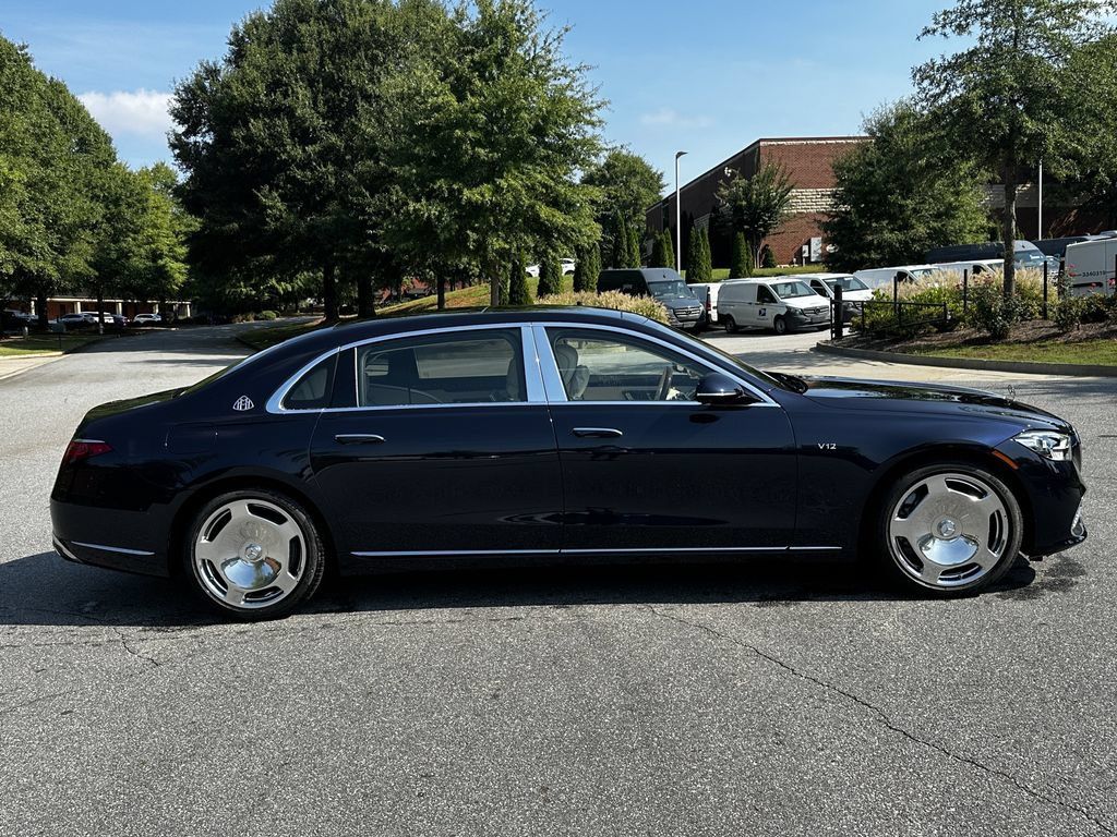 New 2026 Mercedes-Benz Maybach S 680 4MATIC image 9