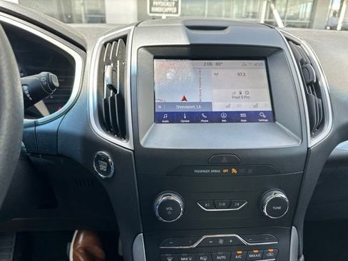 Used 2019 Ford Edge SEL w/ Equipment Group 201A FWD image 7