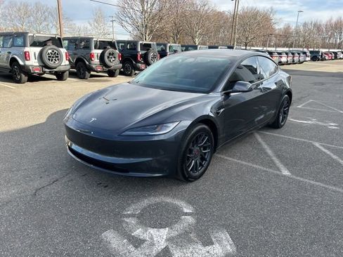 Used 2025 Tesla Model 3 Long Range image 3