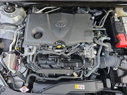 Used 2023 Toyota Camry LE image 36