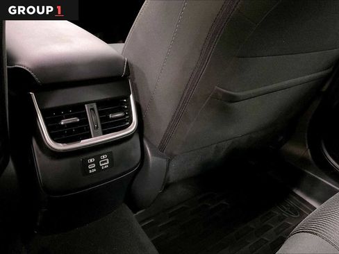 Used 2025 Subaru Legacy Premium image 35