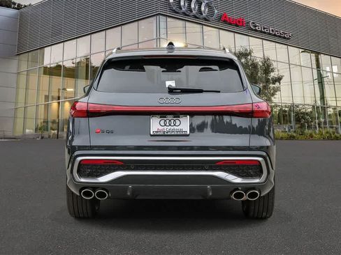 Used 2025 Audi SQ5 Premium Plus w/ Premium Plus Package AWD/4WD image 5