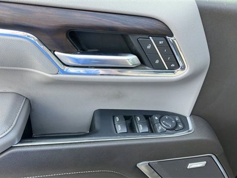 Used 2023 GMC Sierra 1500 SLT w/ SLT Premium Plus Package image 37