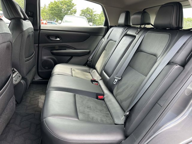 Used 2023 Nissan Ariya FWD image 17