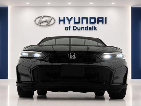 Used 2025 Honda Civic Sport image 5
