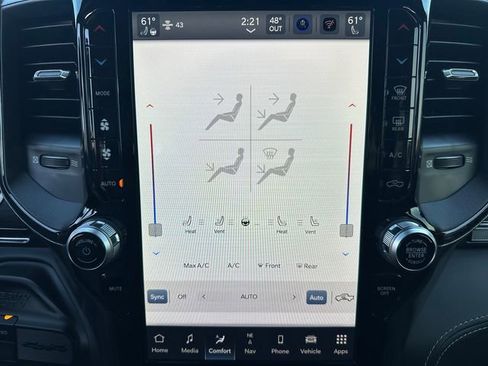 Used 2023 RAM 3500 Limited image 22