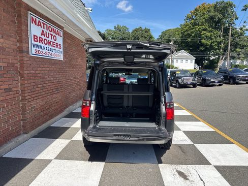 Used 2005 Honda Element EX image 33