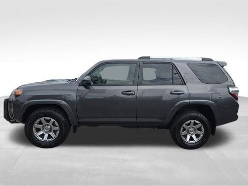 Used 2014 Toyota 4Runner Trail AWD/4WD image 6