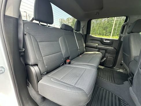 Certified 2023 Chevrolet Silverado 1500 Custom AWD/4WD image 25