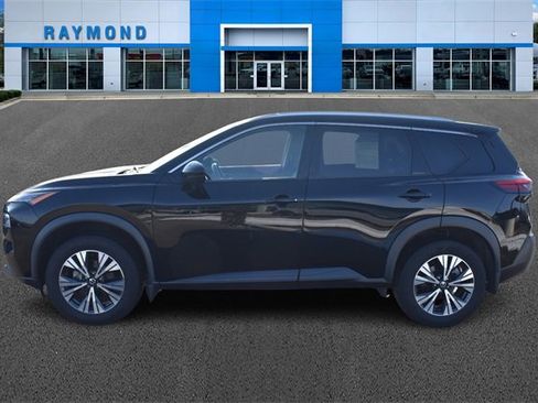 Used 2021 Nissan Rogue SV w/ Premium Package image 6