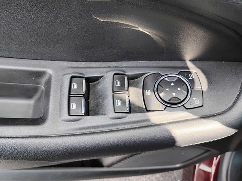 Used 2022 Ford Edge SEL AWD/4WD image 13