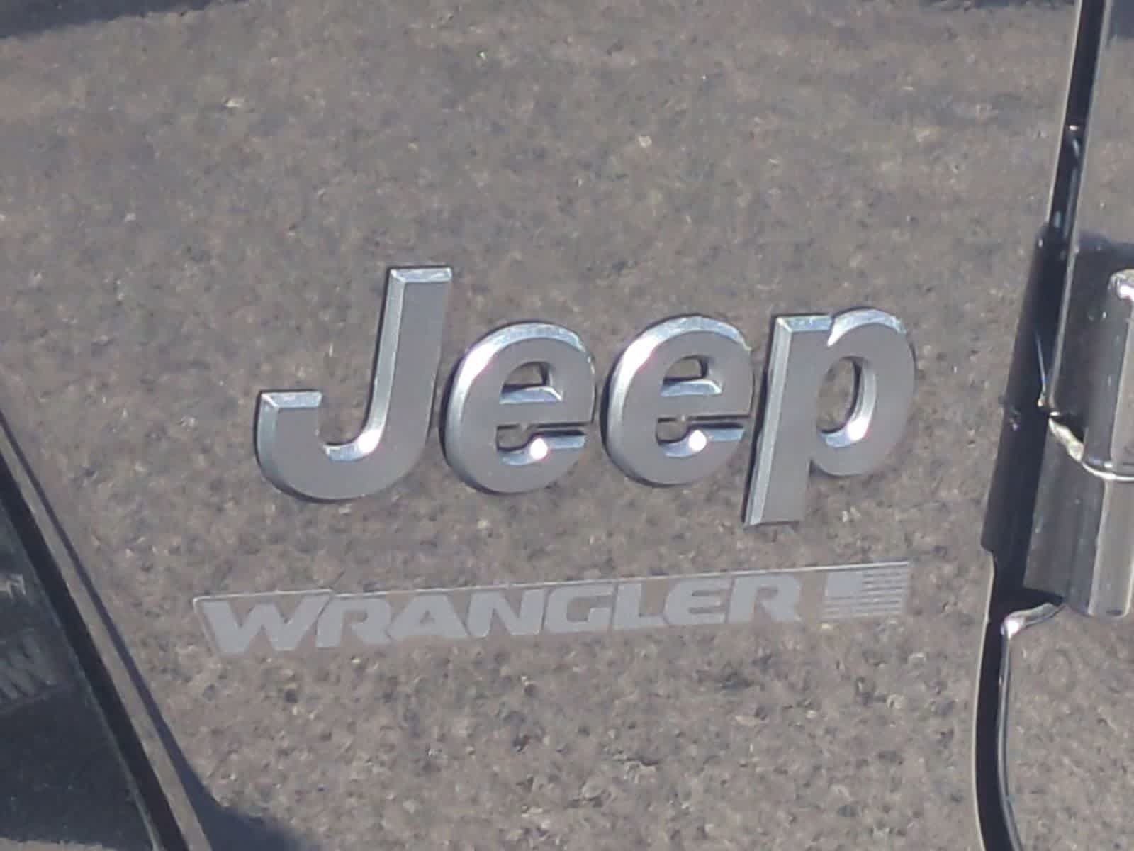 New 2026 Jeep Wrangler Unlimited Sahara AWD/4WD image 11