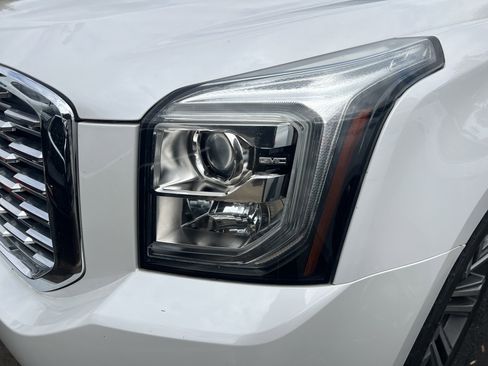 Used 2019 GMC Yukon Denali w/ Denali Ultimate Package image 6