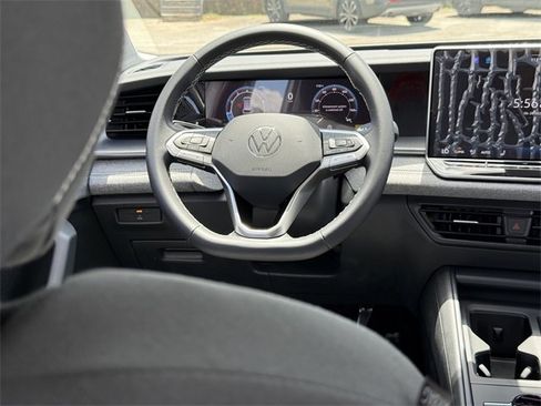 New 2025 Volkswagen Tiguan S image 17