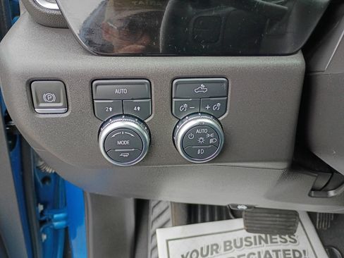 Used 2024 GMC Sierra 1500 Elevation AWD/4WD image 18