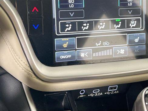 Used 2023 Subaru Outback Limited XT image 20