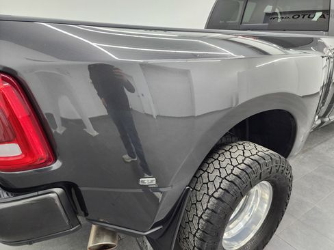 Used 2024 RAM 3500 Laramie w/ Safety Group image 28