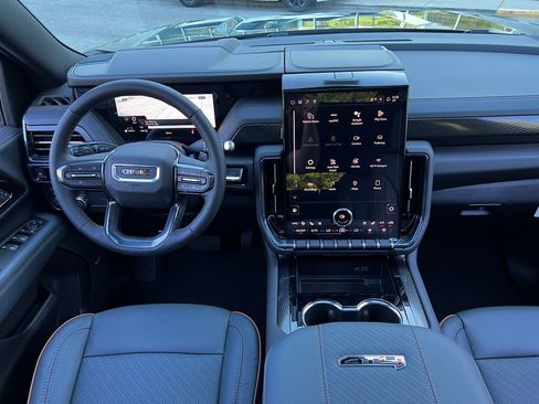 New 2026 GMC Yukon AT4 w/ AT4 Premium Package AWD/4WD image 41