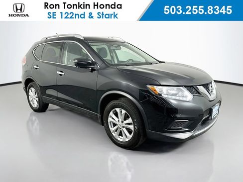 Used 2016 Nissan Rogue SV w/ SV Premium Package AWD/4WD image 1