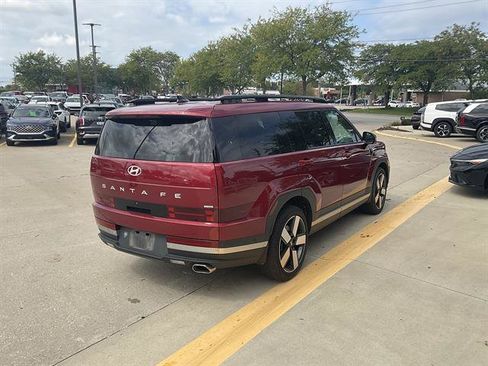 Used 2024 Hyundai Santa Fe Limited AWD/4WD image 3