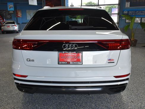 Used 2021 Audi Q8 Premium Plus AWD/4WD image 7